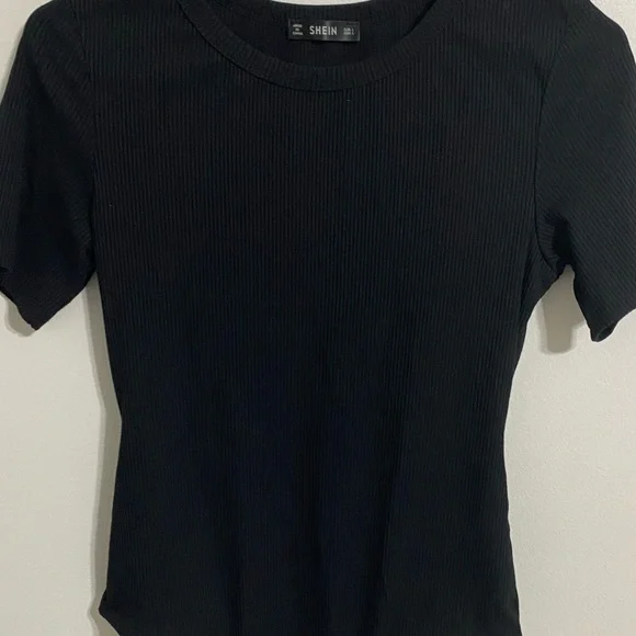 SHEIN Ribbed Bodysuit - Picture 3 of 7